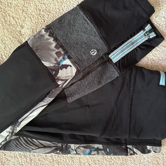 Lululemon Run The World 7/8 Tight butterfly angel wing - Picture 3 of 3